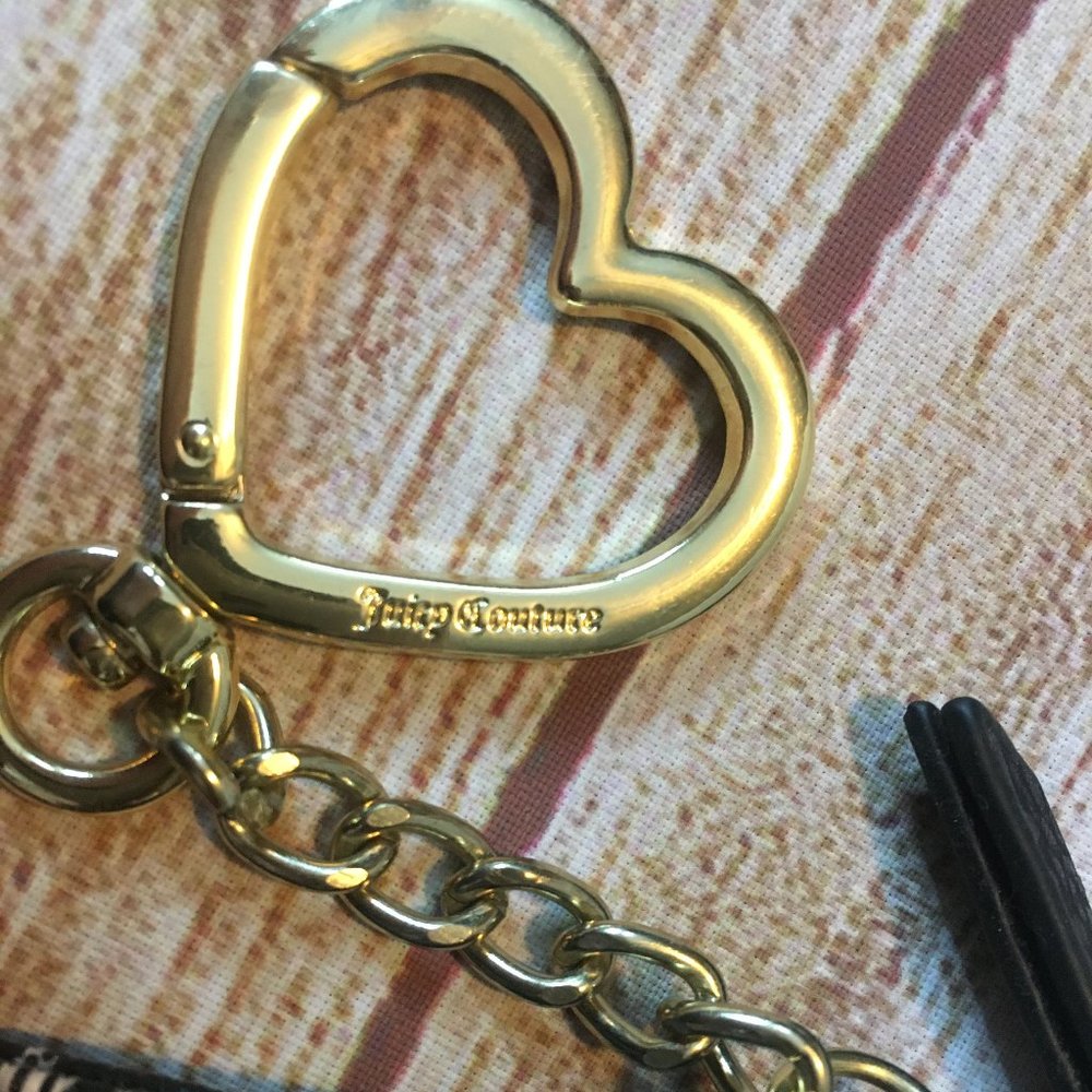 Juicy Couture Card Coin Cash Wallet with gold heart shaped key ring clip - Picture 3 of 5